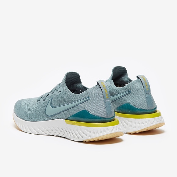 Nike Epic React Flyknit 2 (GS) - Picture 2 of 11